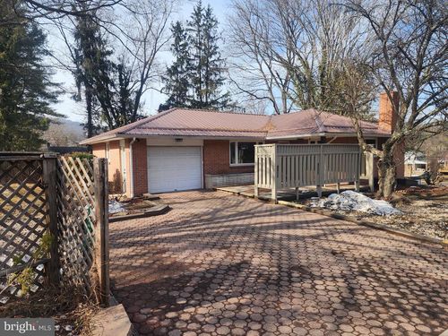 111 S Georgia St, RIDGELEY, WV, 26753-7279 | Card Image