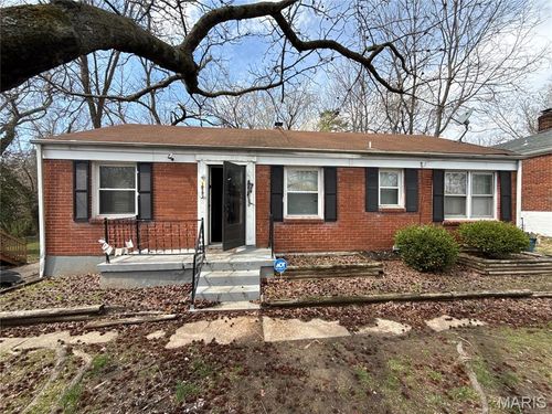 10193 Green Valley Dr, Saint Louis, MO, 63136-4220 | Card Image