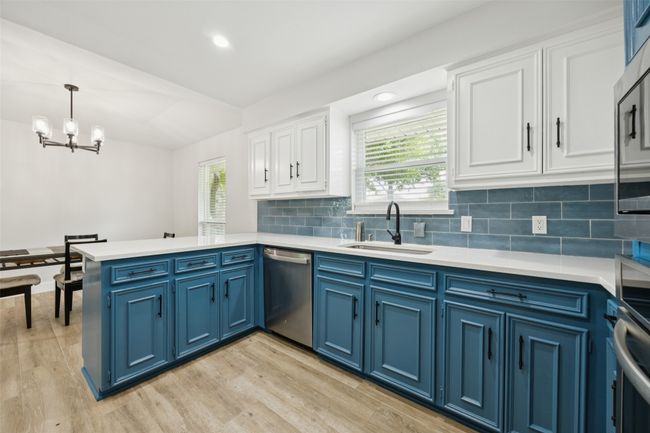 2212 Golden Willow Ln, House other with 4 bedrooms, 3 bathrooms and null parking in Richardson TX | Image 12