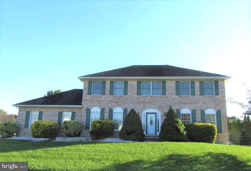 138 Megan Dr, BEAR, DE, 19701-2084 | Card Image