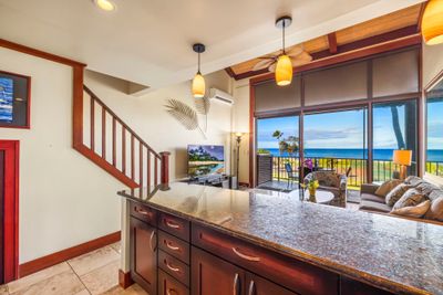 304D - 940 S Kihei Rd, Condo with 2 bedrooms, 2 bathrooms and null parking in Kihei HI | Image 3