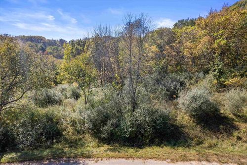 1505 Staghorn Ct, La Valle, WI, 53941 | Card Image