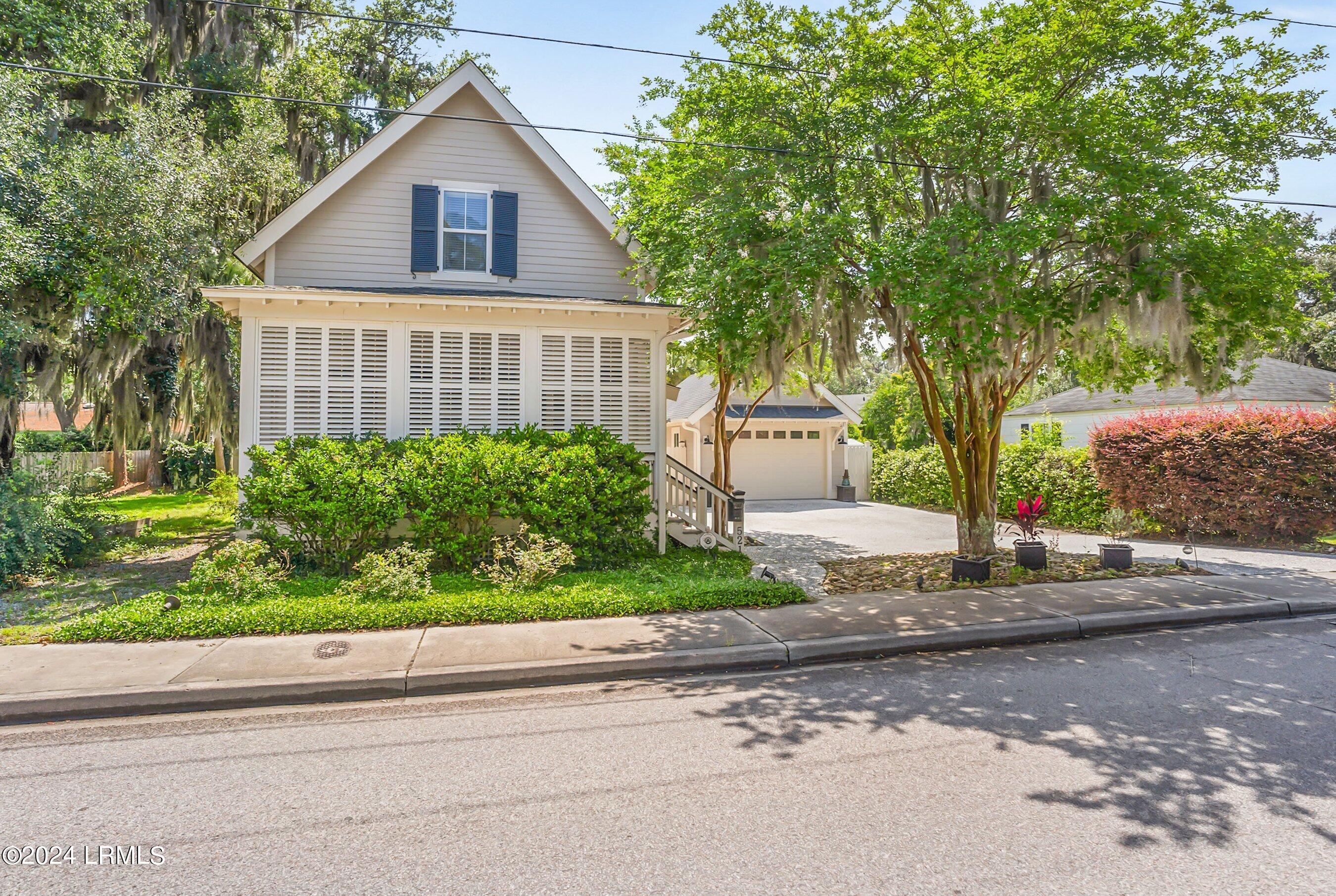 Ribaut Rd, Beaufort, SC 29902