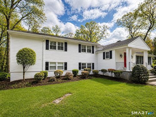 11 Twin Circle Dr, Westport, CT, 06880-2709 | Card Image