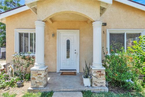7398 Golondrina Dr, San Bernardino, CA, 92404 | Card Image