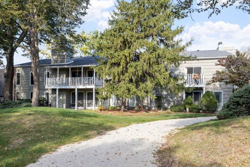 apt-1-3-1420 Stonebridge Trl, Wheaton, IL, 60189-7142 | Card Image