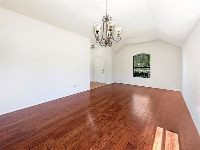 3608 Mahogany Trl, House other with 3 bedrooms, 2 bathrooms and 2 parking in Pearland TX | Image 10