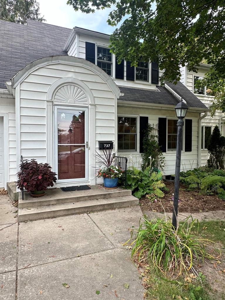 Gilmore St, Madison, WI 53711
