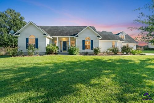 102 Meadow Ct, Warner Robins, GA, 31088-2913 | Card Image