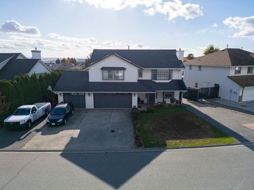 3327 Wagner Dr, Abbotsford, BC, V2T5G1 | Card Image