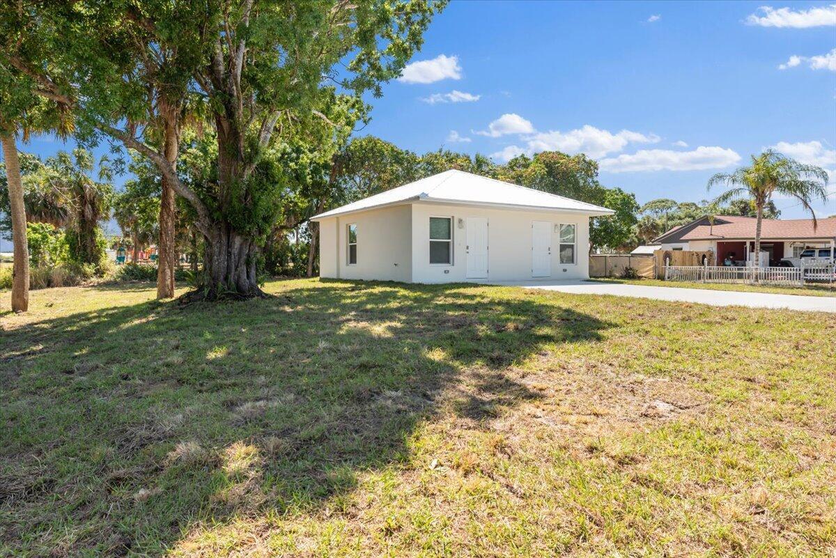 Residential Income in Vero Beach 3