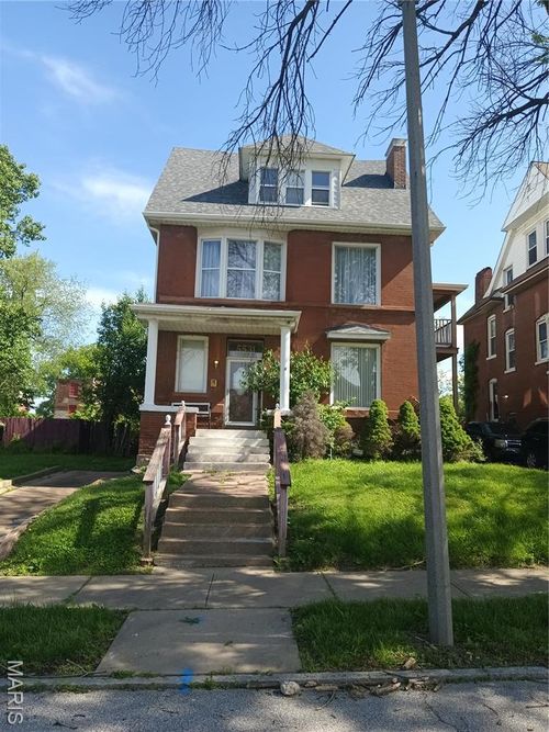 5531 Clemens Avenue, St Louis, MO, 63112 | Card Image