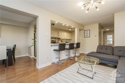 235 Huntersfield Dr, Townhouse with 3 bedrooms, 4 bathrooms and 3 parking in Ottawa ON | Image 3