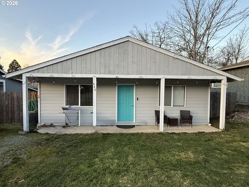 440 Mont St, Canyonville, OR, 97417-9115 | Card Image