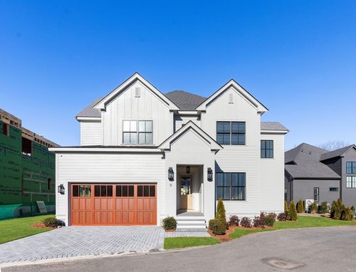 8-8 Common Ct, Lexington, MA, 02421-6137 | Card Image