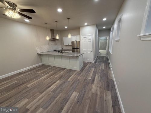 c-1383 Friedensburg Rd, READING, PA, 19606-1010 | Card Image