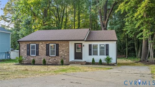6512 N Stevens Hollow Dr, Chesterfield, VA, 23832-8565 | Card Image