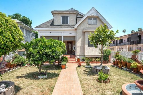 221 E 25th, Los Angeles, CA, 90011 | Card Image