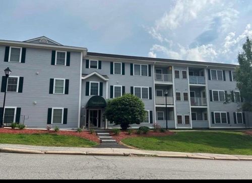 304-40 Eastern Avenue, Manchester, NH, 03104 | Card Image