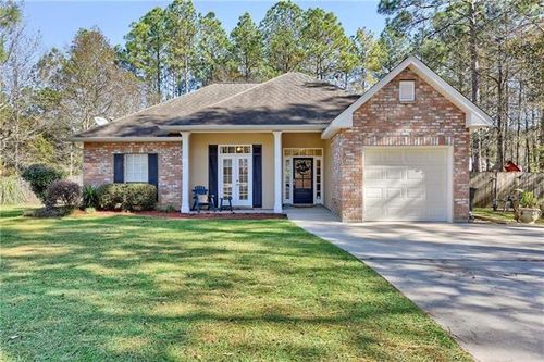 70350 Petit Rd, Mandeville, LA, 70471-7660 | Card Image