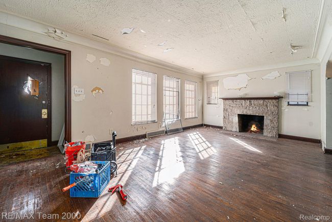 17343 Santa Rosa Dr, House other with 3 bedrooms, 2 bathrooms and null parking in Detroit MI | Image 4