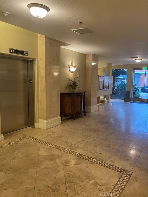 apt-230-580 W Main St, Alhambra, CA, 91801-3370 | Card Image