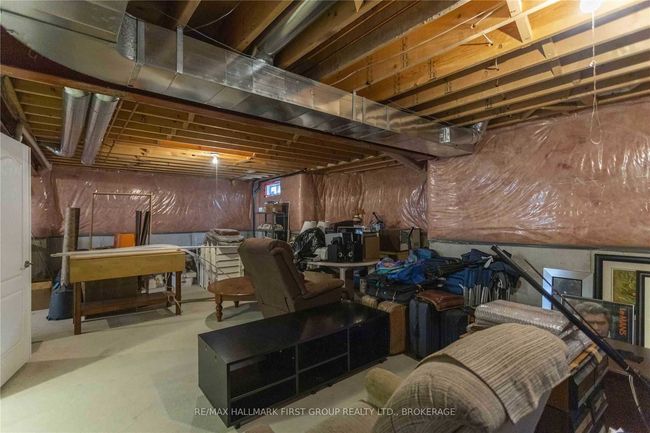 932 Coyston Dr, House other with 4 bedrooms, 4 bathrooms and 4 parking in Oshawa ON | Image 37