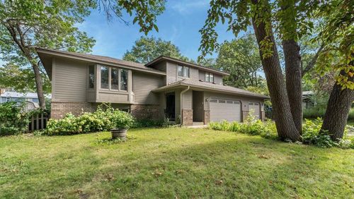 2540 Holly St S, Cambridge, MN, 55008-4610 | Card Image
