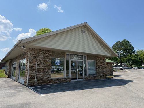 2024 E Andrew Johnson Hwy, Morristown, TN, 37814-5410 | Card Image