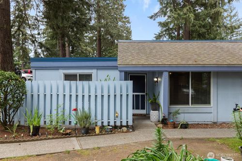 v5-4308 Ne Sunset Blvd, Renton, WA, 98059-4048 | Card Image