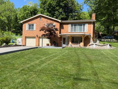 2025 Beulah Rd, Pittsburgh, PA, 15235-5008 | Card Image