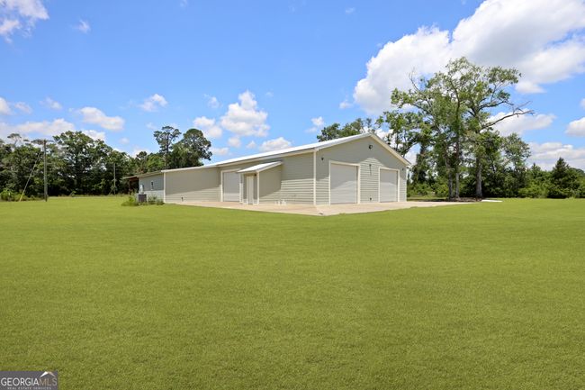 2460 Thornton Rd, House other with 2 bedrooms, 3 bathrooms and null parking in Patterson GA | Image 27