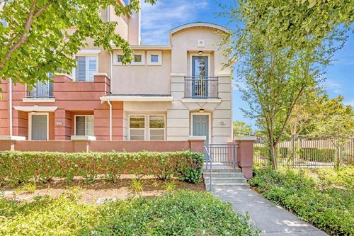 apt-1-722 City Walk Pl, Hayward, CA, 94541-6651 | Card Image