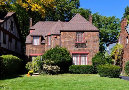 3027 Euclid Heights Boulevard, Cleveland Heights, OH, 44118 | Card Image