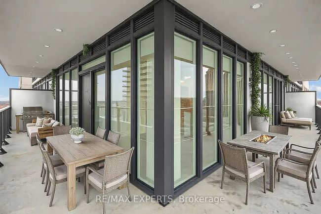 902 - 9000 Jane St, Condo with 2 bedrooms, 2 bathrooms and null parking in Concord ON | Image 22