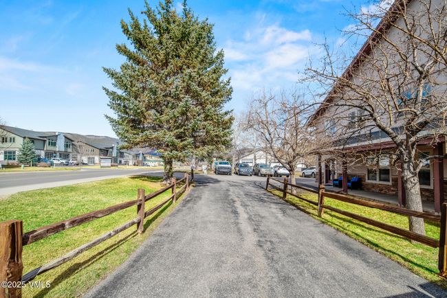 1 - 1040 Chambers Ave, Home with 0 bedrooms, 0 bathrooms and 8 parking in Eagle CO | Image 37