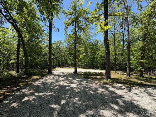 76 Lakewood Trl, Perryville, MO, 63775-6236 | Card Image