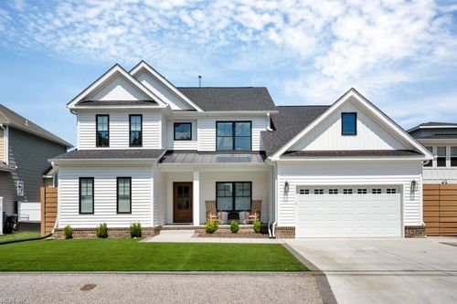 803 Virginia Ave, Virginia Beach, VA, 23451-4647 | Card Image