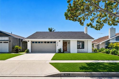 3226 S Towner St, Santa Ana, CA, 92707-3860 | Card Image