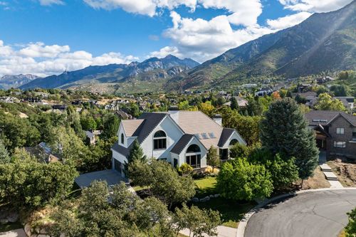 4 Lone Hollow Cv, Sandy, UT, 84092-5532 | Card Image