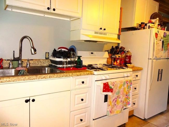 14479 Elk River Rd, House other with 2 bedrooms, 2 bathrooms and null parking in Duck WV | Image 6