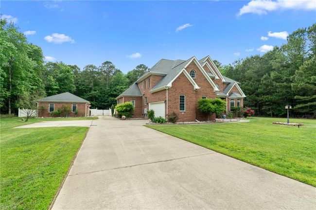 2234 Creekway Dr, House other with 5 bedrooms, 5 bathrooms and null parking in Smithfield VA | Image 41