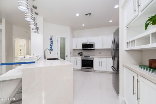 unit-204-5450 E Mclellan Rd, Mesa, AZ, 85205-3432 | Card Image