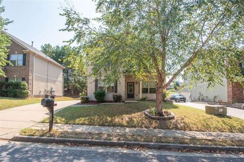 57 Matador Way, Newnan, GA, 30263-1195 | Card Image