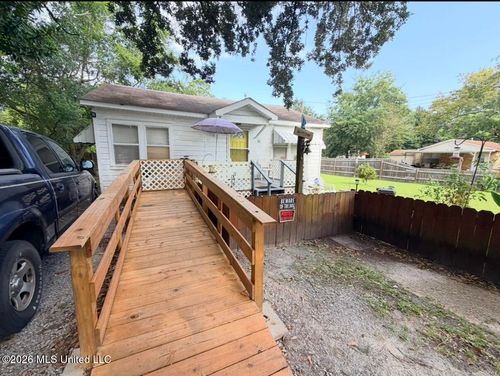 1615 41st Ave, Gulfport, MS, 39501-3827 | Card Image