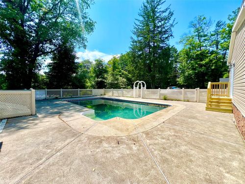 22 Shin Hollow Rd, Port Jervis, NY, 12771-3820 | Card Image