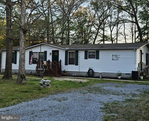 15450 Weigelia Dr, Georgetown, DE, 19947-3652 | Card Image