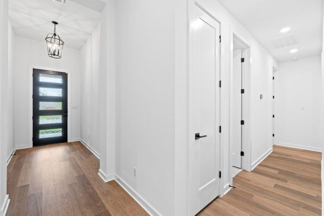 2113 Tobiano Trce, House other with 4 bedrooms, 4 bathrooms and 3 parking in Georgetown TX | Image 17