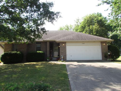 1448 E Lee St, Republic, MO, 65738-1283 | Card Image