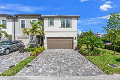 2906 Olivia Ave, Oakland Park, FL, 33311-1196 | Card Image